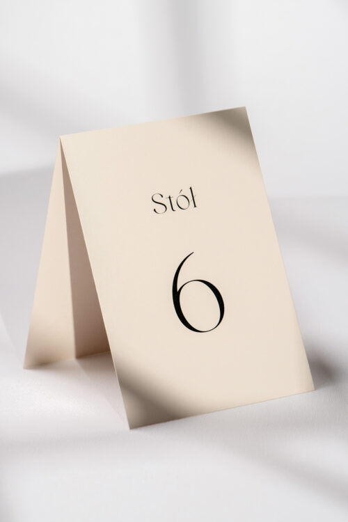 Numery stołów minimalistyczne składane - Lovely Letters