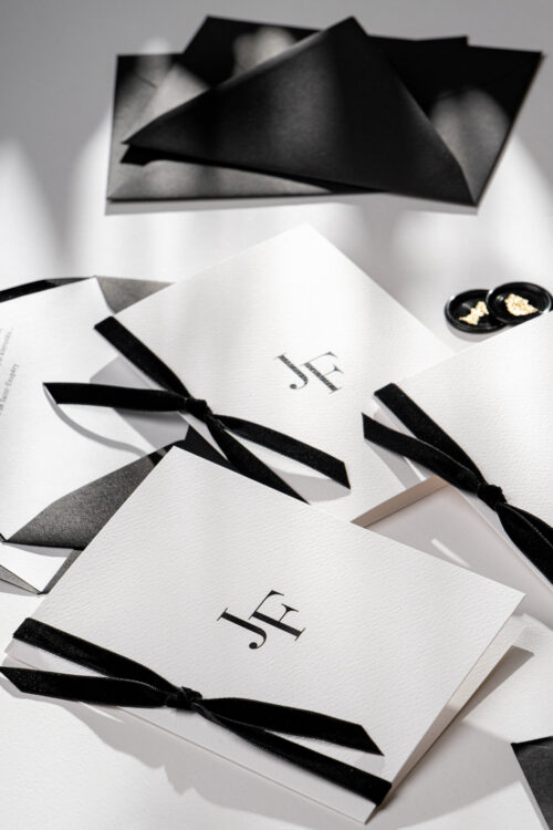 Czarne zaproszenia ślubne nowoczesne - Black & White