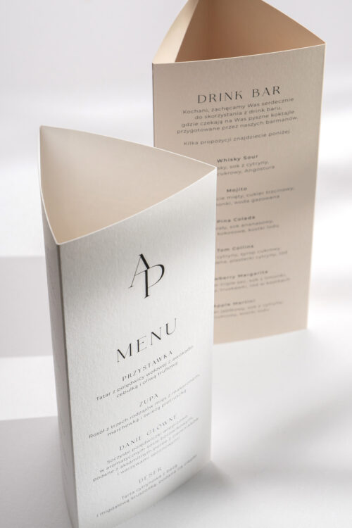 Menu weselne stojące trójkątny stand - Lovely Letters