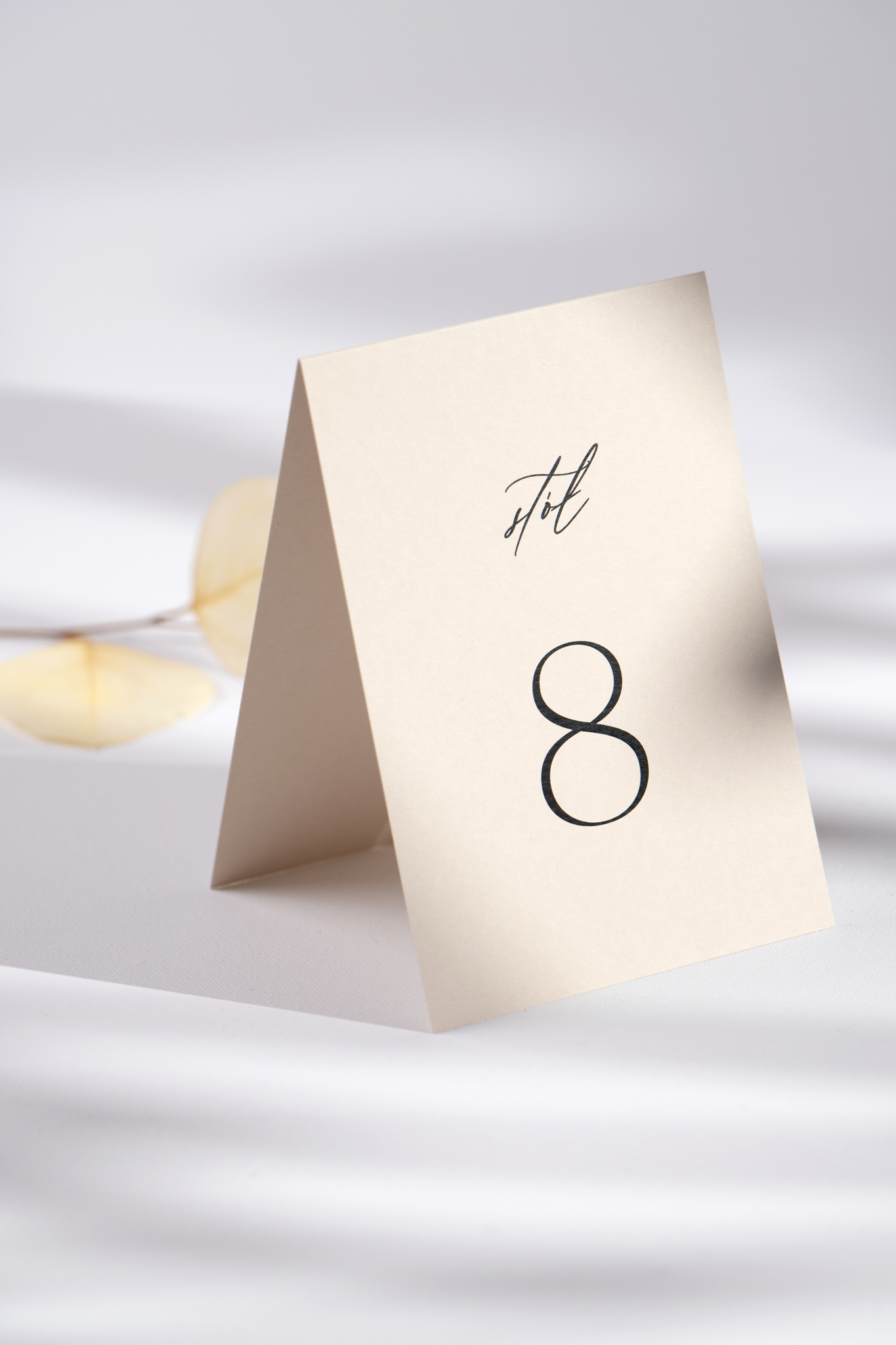 Numery stołów minimalistyczne składane - Initials - obrazek 5