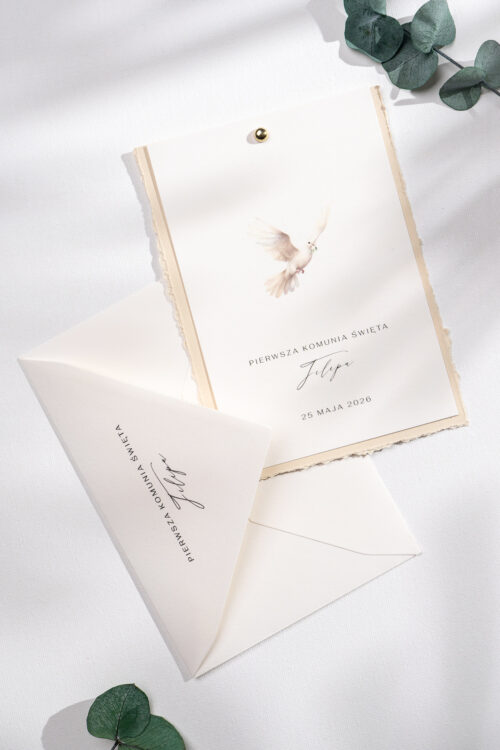 Nowoczesne zaproszenia na pierwszą komunię z motywem gołąbka